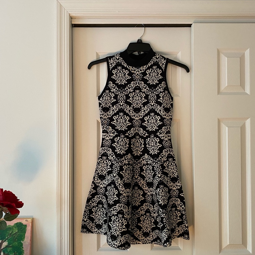 Patterned Black&Cream Dress